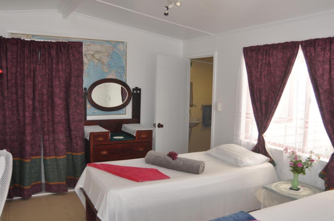 Bed and Breakfast Flying Annie Moa Neiafu Exterior foto